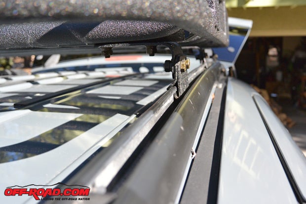 Here you can see how the WJ's rack mounting hardware attached to both the rack and roof.