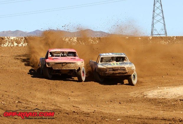 Chad Hord (left) and CJ Greaves in a clean battle during today's Pro 2 race at Primm. 