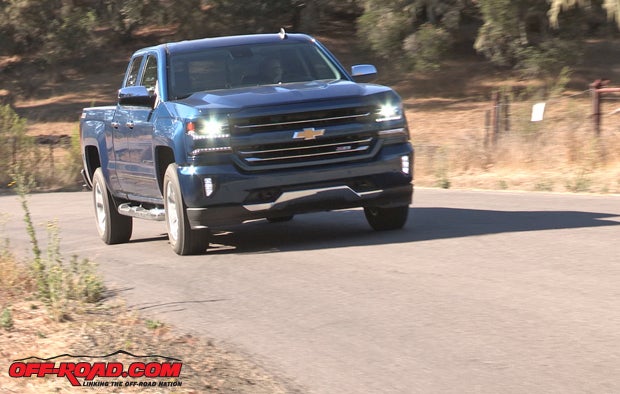 A new front end, updated safety features and the expanded use of the eight-speed transmission highlight the updates on the 2016 Chevy Silverado.